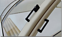 Uzamykatelne-madlo Uzamykatelne-madlo